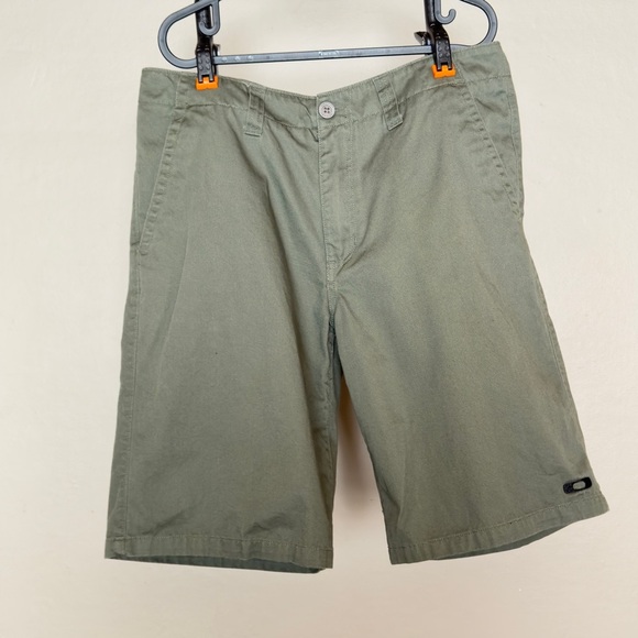 Vintage Y2K Oakley Olive Green Shorts - Picture 6 of 12
